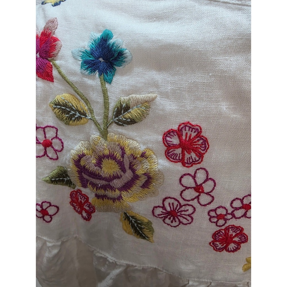Johnny Was Jessi Blouse Women Size M White NWT Embroidered Linen Shirred Yoke - Picture 5 of 8